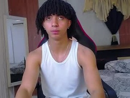 Most Recent Photo of kim_curly_