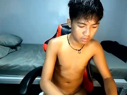 Most Recent Photo of kin_milker
