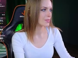 Most Recent Photo of kira_noir_