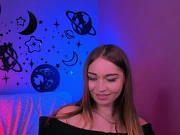 Most Recent Photo of kira_so_shy