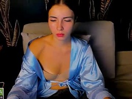 Most Recent Photo of kiraa_sunny