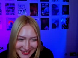 Most Recent Photo of kiraashh