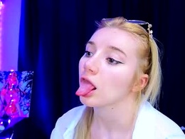 Most Recent Photo of kiss_venera