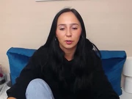 Most Recent Photo of kissluisa