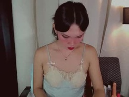Most Recent Photo of kitteylovesyou