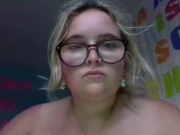 Most Recent Photo of kitty2267