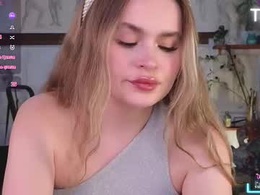 Most Recent Photo of kitty_pantera