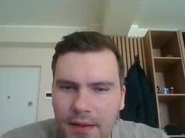 Most Recent Photo of klari_fun