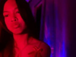 Most Recent Photo of krimpie_xx