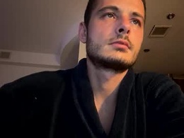 Most Recent Photo of kyravee