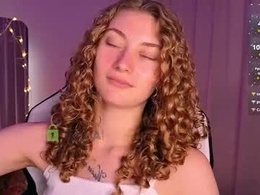 Most Recent Photo of lady_curls