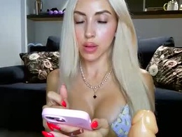 Most Recent Photo of ladyyuliia
