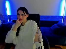 Most Recent Photo of lalyloves