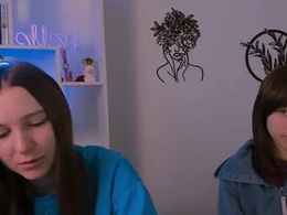 Most Recent Photo of lara_bamby