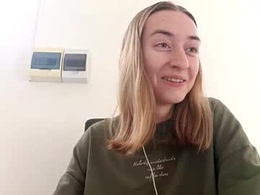 Most Recent Photo of lareepruyn
