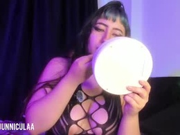 Most Recent Photo of larissa___