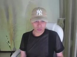 Most Recent Photo of latin_boy_surprise