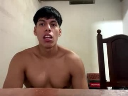 Most Recent Photo of latindark_