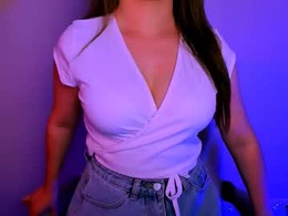 Most Recent Photo of laura_benson