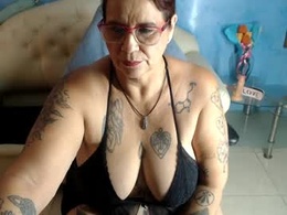 Most Recent Photo of laurariley1