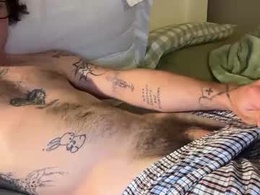 Most Recent Photo of lazyboyxd