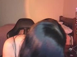 Most Recent Photo of lee_moyalune