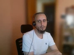 Most Recent Photo of lefrenchiies07