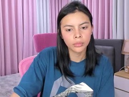 Most Recent Photo of leighnaskarratsou