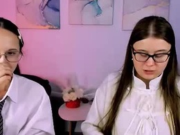 Most Recent Photo of leila_moon_