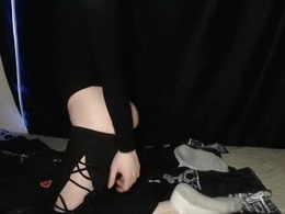 Most Recent Photo of leo_redhead