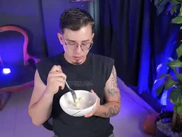 Most Recent Photo of leo_valmore