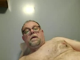 Most Recent Photo of leocat713
