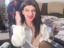 Most Recent Photo of leoguessme