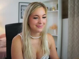 Most Recent Photo of leokitty_