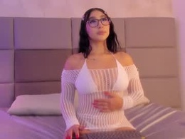 Most Recent Photo of lexidoll_