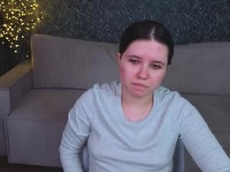 Most Recent Photo of li__crystal