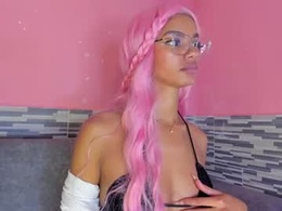 Most Recent Photo of lia_girl2