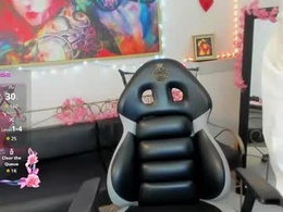 Most Recent Photo of liaa_kitten_