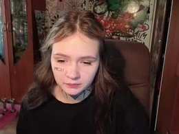 Most Recent Photo of liaaa_li