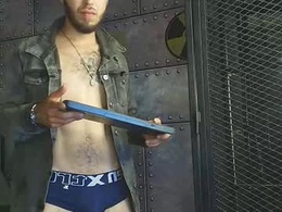 Most Recent Photo of liam_sait