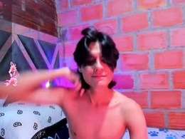 Most Recent Photo of liam_twinkk