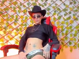 Most Recent Photo of liia_fox