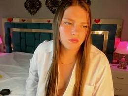 Most Recent Photo of liiavelvet