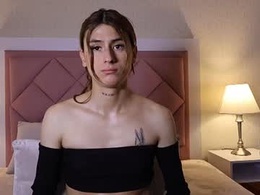 Most Recent Photo of lili_daw