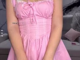 Most Recent Photo of lili_hotly