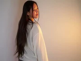 Most Recent Photo of lillie_sun