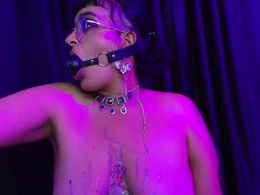 Most Recent Photo of lillithsinclair_nom