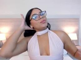 Most Recent Photo of lilly_williamss