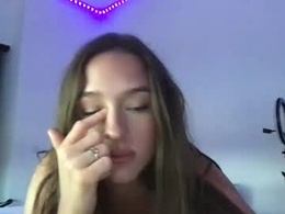 Most Recent Photo of lilyblairexo