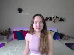 Most Recent Photo of little_doll_meow